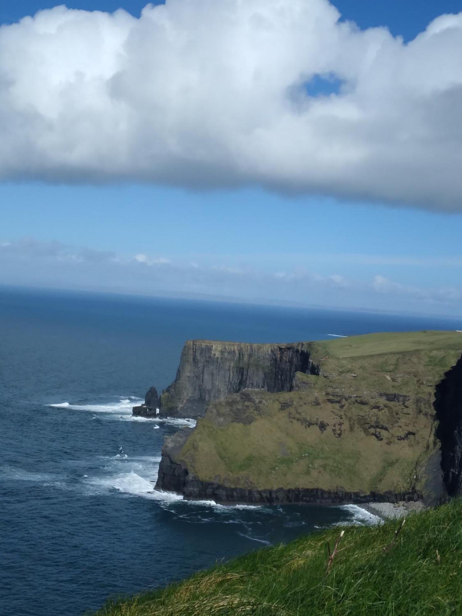 Next Stop Cliffs Of Moher Liscannor Exterior foto