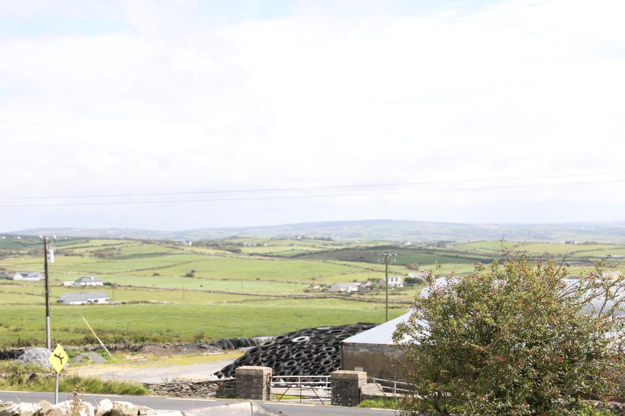 Next Stop Cliffs Of Moher Liscannor Exterior foto