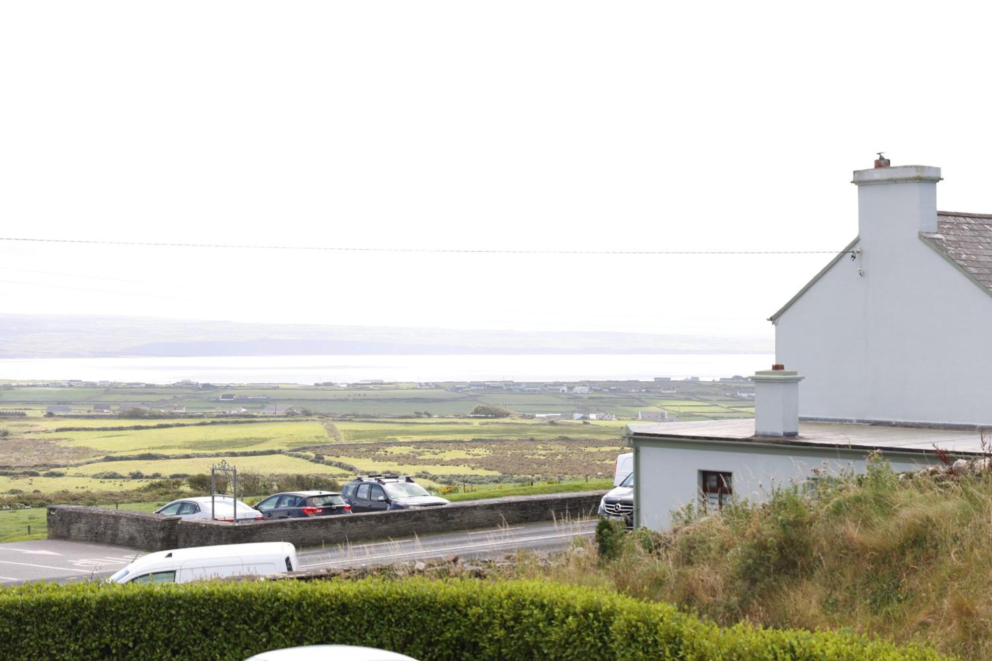 Next Stop Cliffs Of Moher Liscannor Exterior foto